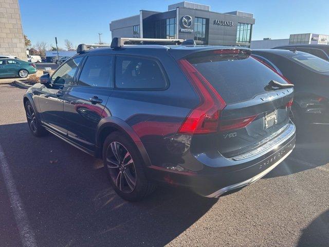 2019 Volvo V90 Cross Country Vehicle Photo in TREVOSE, PA 19053-4984