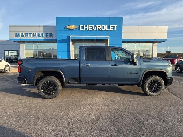 2025 Chevrolet Silverado 3500 HD Vehicle Photo in GLENWOOD, MN 56334-1123