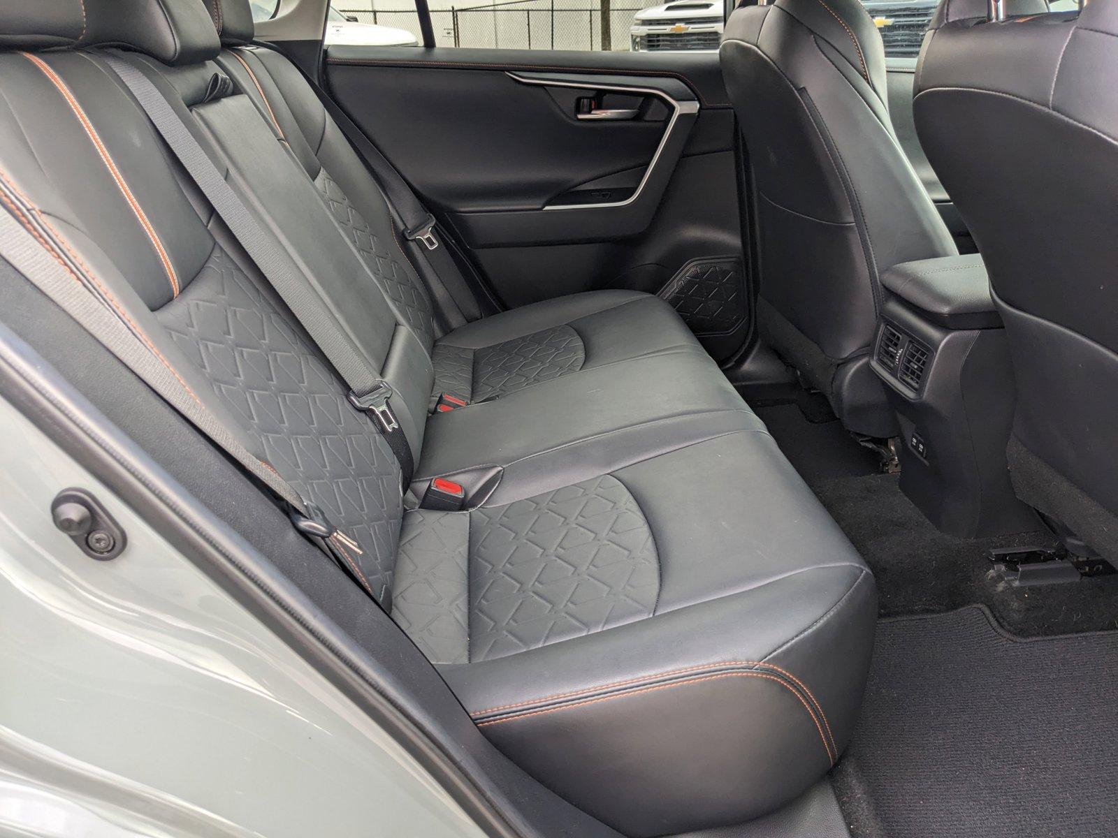 2021 Toyota RAV4 Vehicle Photo in MIAMI, FL 33172-3015