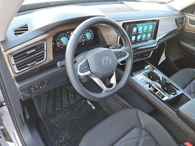 2025 Volkswagen Atlas Vehicle Photo in WEATHERFORD, TX 76087