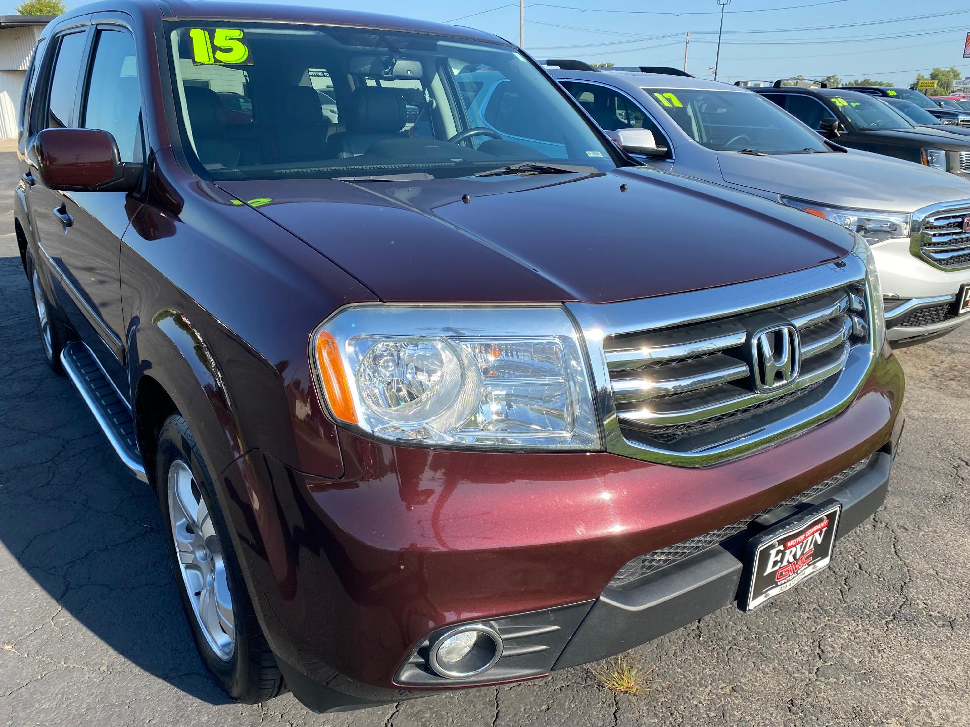 Used 2015 Honda Pilot EX-L with VIN 5FNYF4H53FB020052 for sale in Vinton, IA