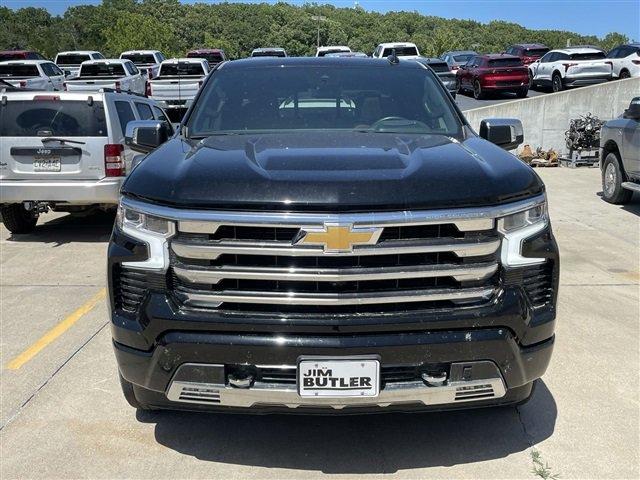 Used 2023 Chevrolet Silverado 1500 High Country with VIN 1GCUDJE83PZ276821 for sale in Linn, MO