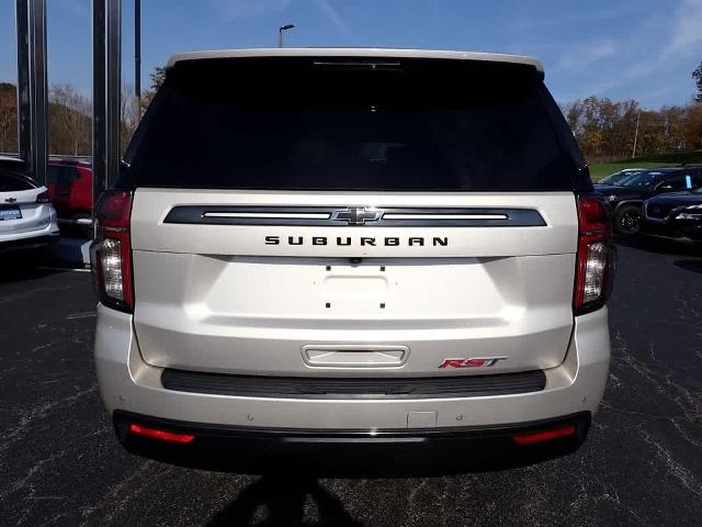 2021 Chevrolet Suburban Vehicle Photo in ZELIENOPLE, PA 16063-2910