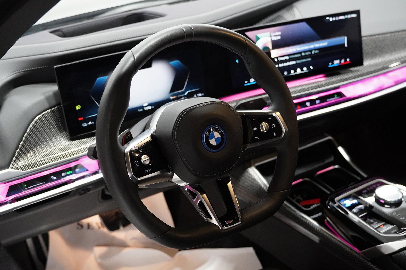 2023 BMW i7 Vehicle Photo in GRAPEVINE, TX 76051