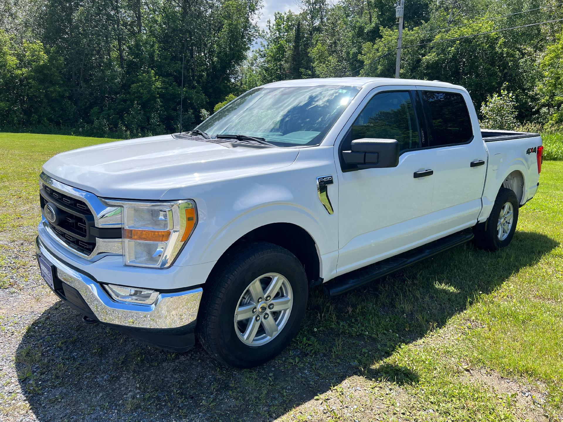 Used 2022 Ford F-150 XLT with VIN 1FTEW1EB9NKD13760 for sale in International Falls, Minnesota