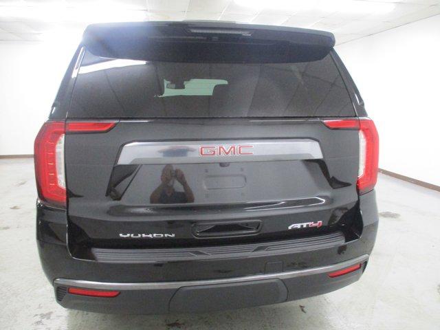 2024 GMC Yukon Vehicle Photo in BATTLE CREEK, MI 49037-8454