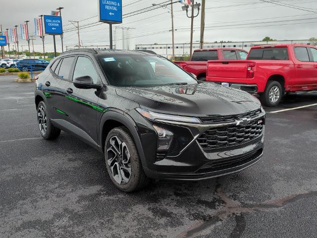 2025 Chevrolet Trax Vehicle Photo in READING, PA 19605-1203