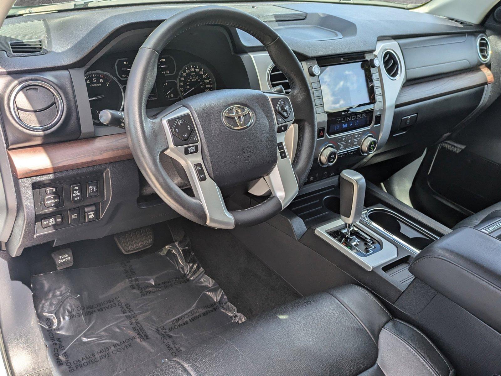 2020 Toyota Tundra 4WD Vehicle Photo in Sarasota, FL 34231