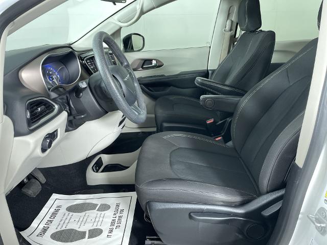 2020 Chrysler Voyager Vehicle Photo in GILBERT, AZ 85297-0402