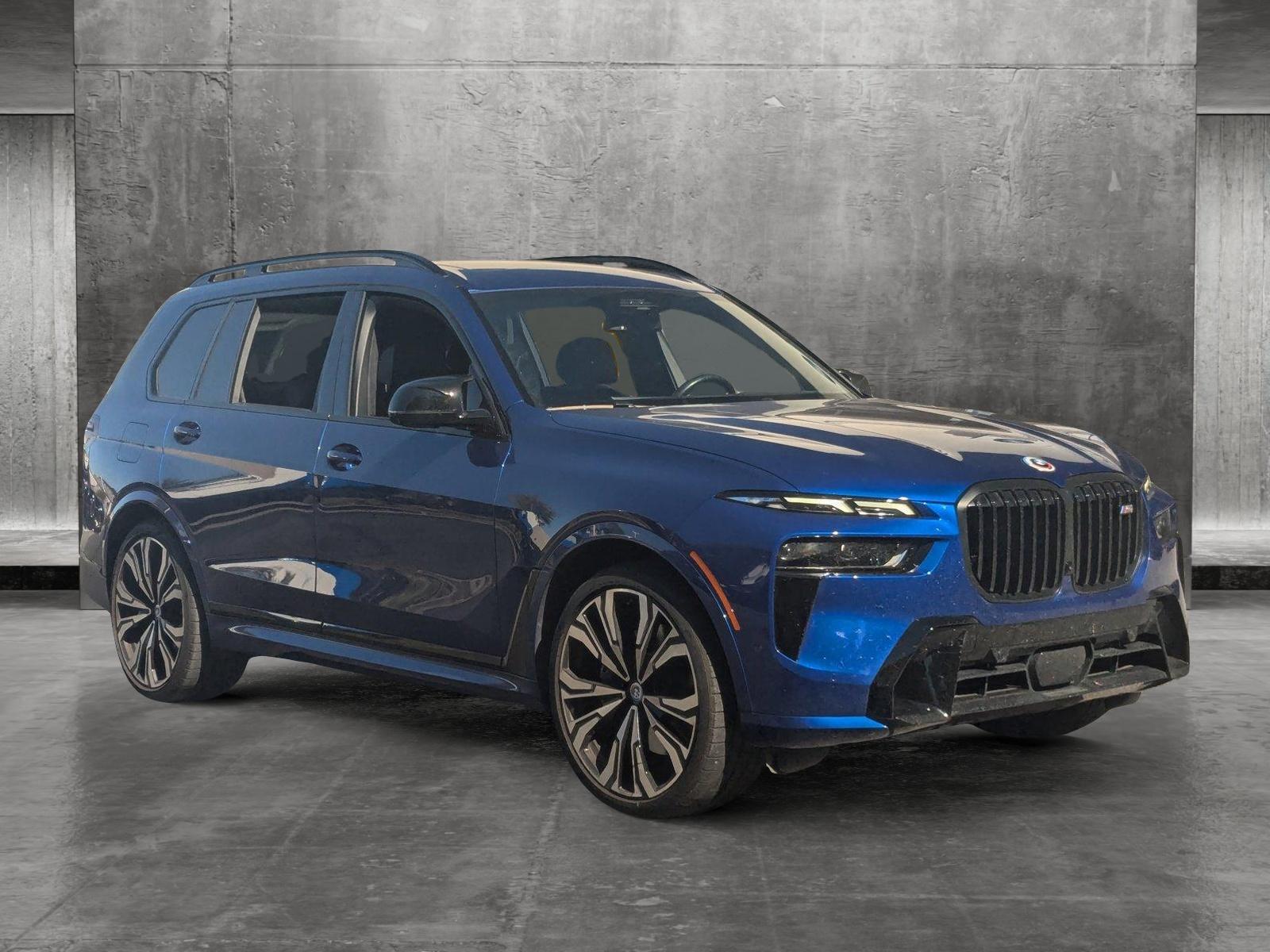 2023 BMW X7 M60i Vehicle Photo in Towson, MD 21204