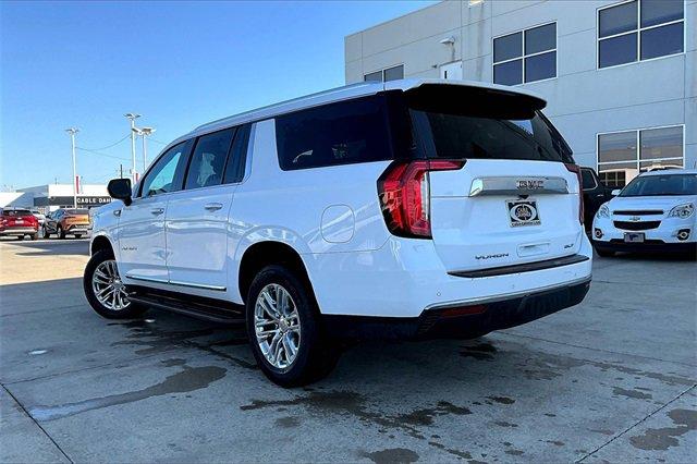 2021 GMC Yukon XL Vehicle Photo in TOPEKA, KS 66609-0000