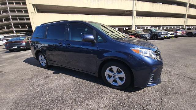 Used 2019 Toyota Sienna LE with VIN 5TDKZ3DC6KS968981 for sale in Houston, TX