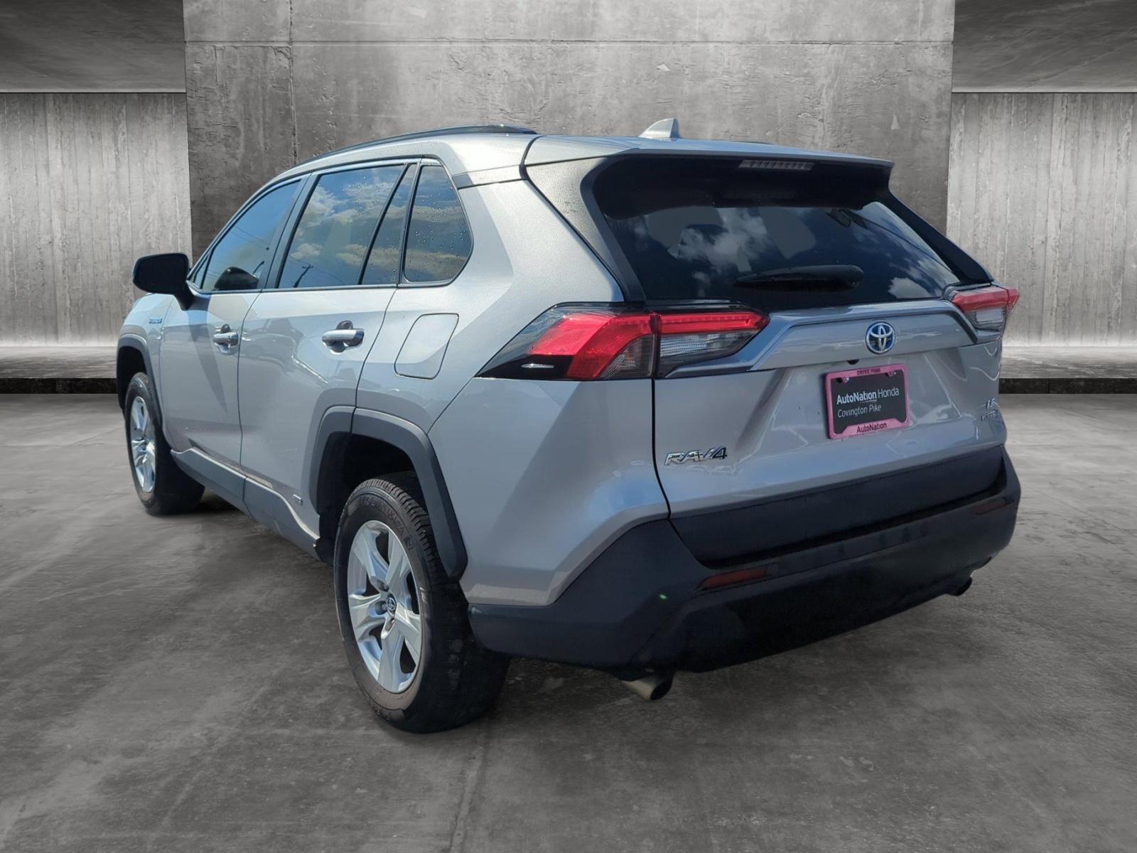 2019 Toyota RAV4 Vehicle Photo in Memphis, TN 38128