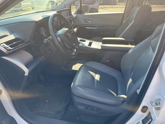 2021 Toyota Sienna Vehicle Photo in MARION, NC 28752-6372