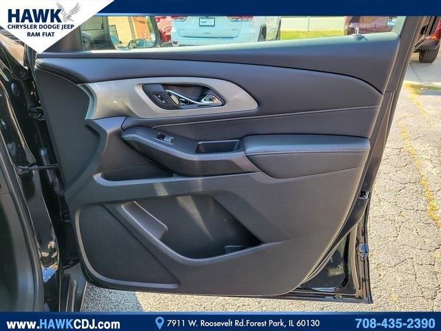 2022 Chevrolet Traverse Vehicle Photo in Saint Charles, IL 60174