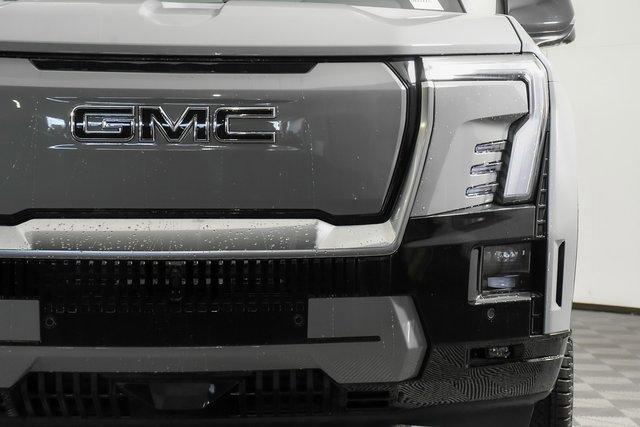 2024 GMC Sierra EV Vehicle Photo in PUYALLUP, WA 98371-4149