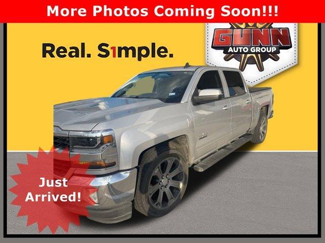 2018 Chevrolet Silverado 1500 Vehicle Photo in SELMA, TX 78154-1460