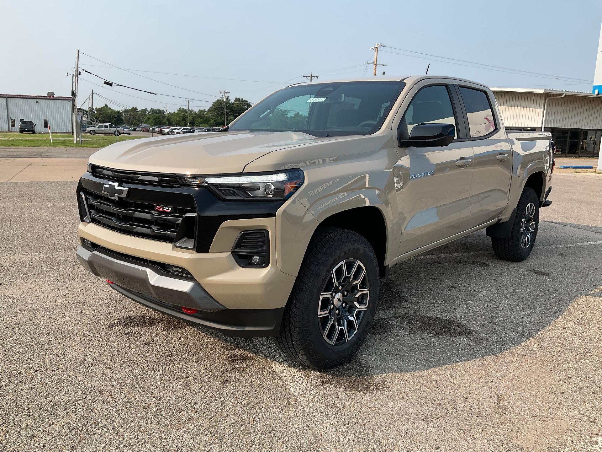 2024 Chevrolet Colorado Vehicle Photo in PONCA CITY, OK 74601-1036