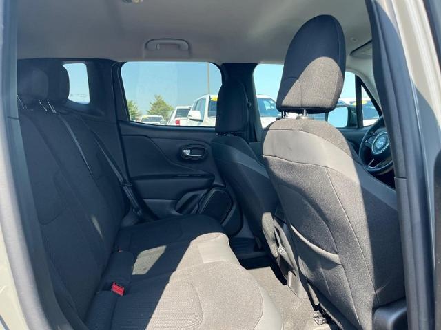 2020 Jeep Renegade Vehicle Photo in COLUMBIA, MO 65203-3903