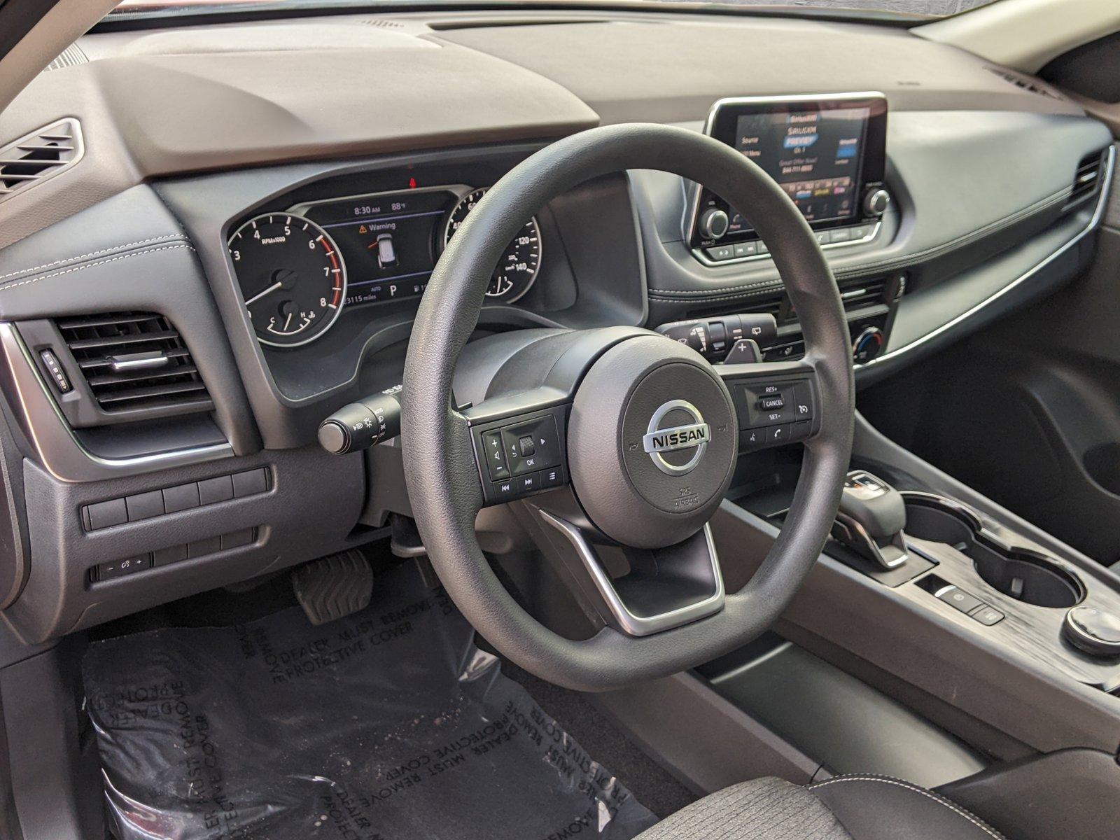 2021 Nissan Rogue Vehicle Photo in Pembroke Pines , FL 33084