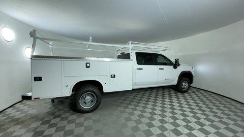 2024 GMC Sierra 3500 HD Chassis Cab Vehicle Photo in GILBERT, AZ 85297-0402