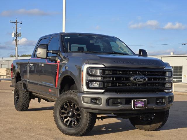 2023 Ford Super Duty F-250 SRW Vehicle Photo in Weatherford, TX 76087-8771