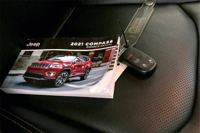 2021 Jeep Compass Vehicle Photo in Kansas City, MO 64114