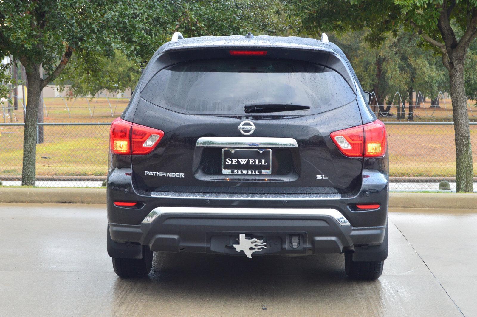 2017 Nissan Pathfinder Vehicle Photo in Houston, TX 77090