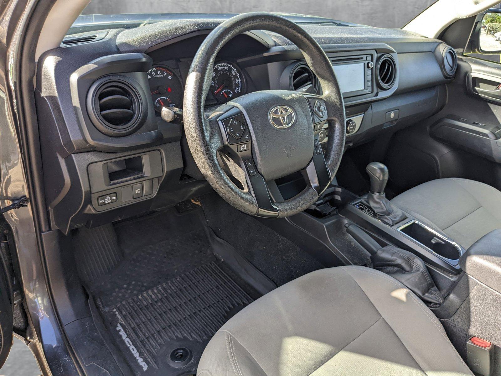 2019 Toyota Tacoma 2WD Vehicle Photo in Davie, FL 33331