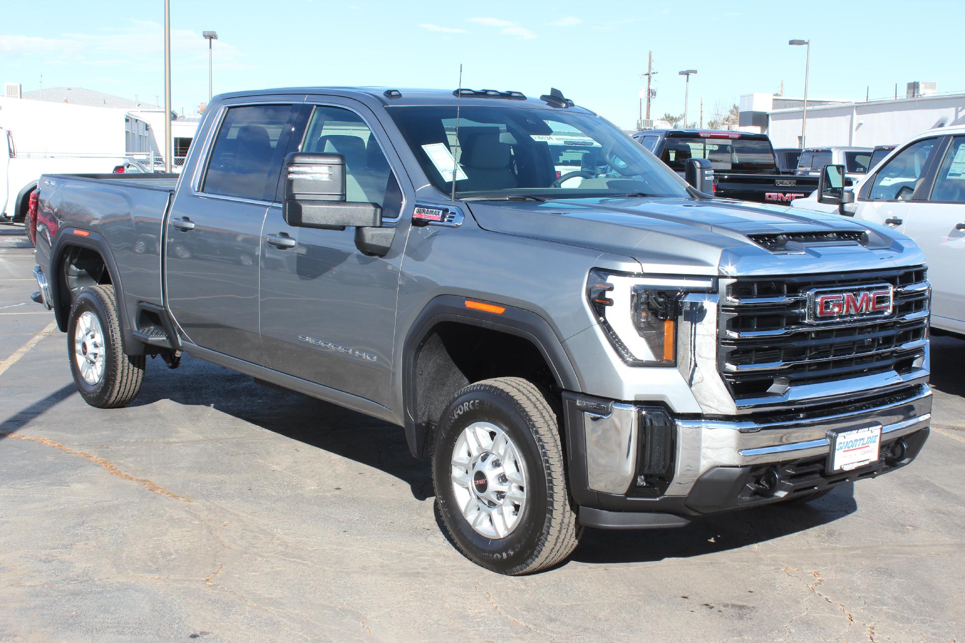 2025 GMC Sierra 2500 HD Vehicle Photo in AURORA, CO 80012-4011