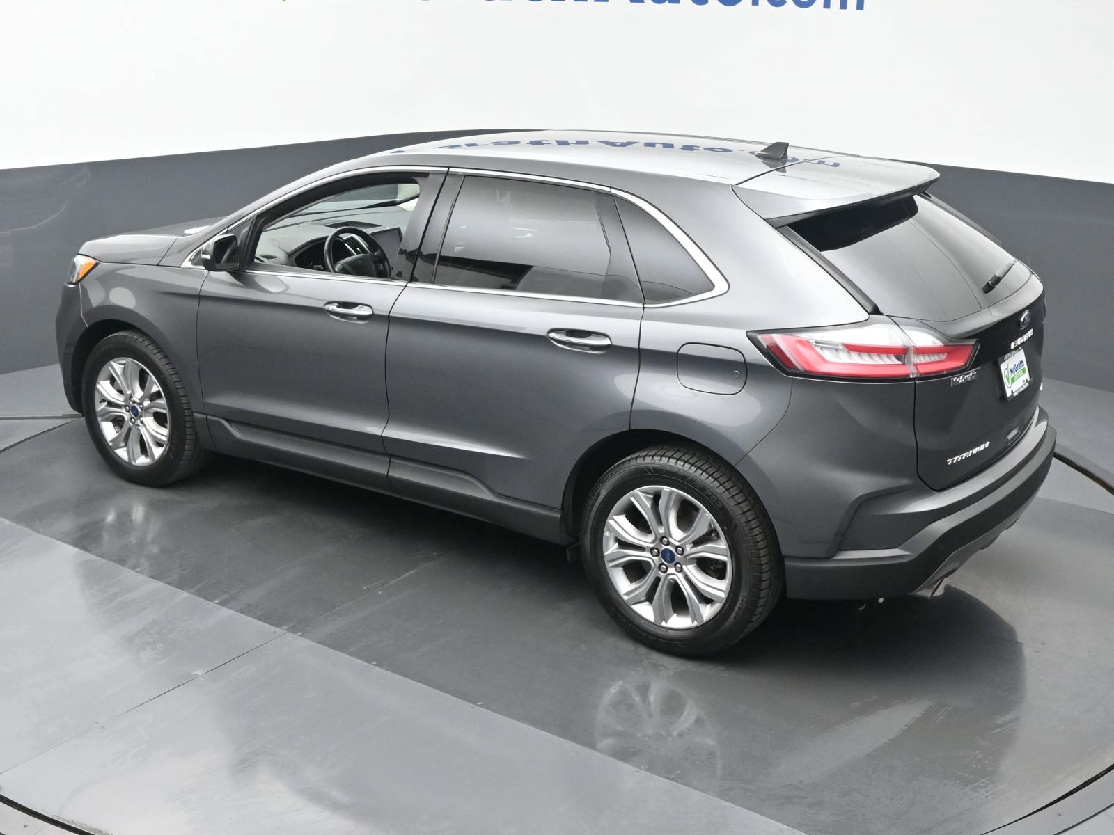 2022 Ford Edge Vehicle Photo in Marion, IA 52302