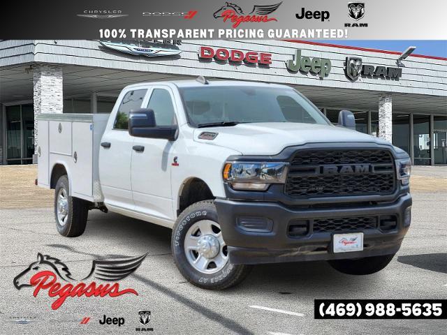 2023 Ram 3500 Vehicle Photo in Ennis, TX 75119-5114