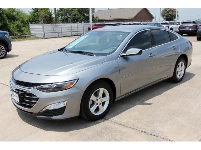 2024 Chevrolet Malibu Vehicle Photo in ROSENBERG, TX 77471-5675