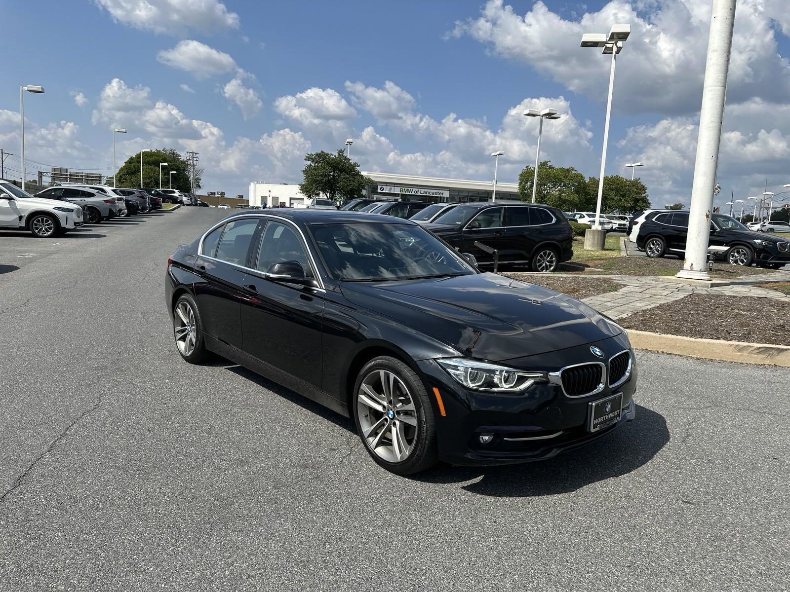 2018 BMW 330i xDrive Vehicle Photo in Lancaster, PA 17601