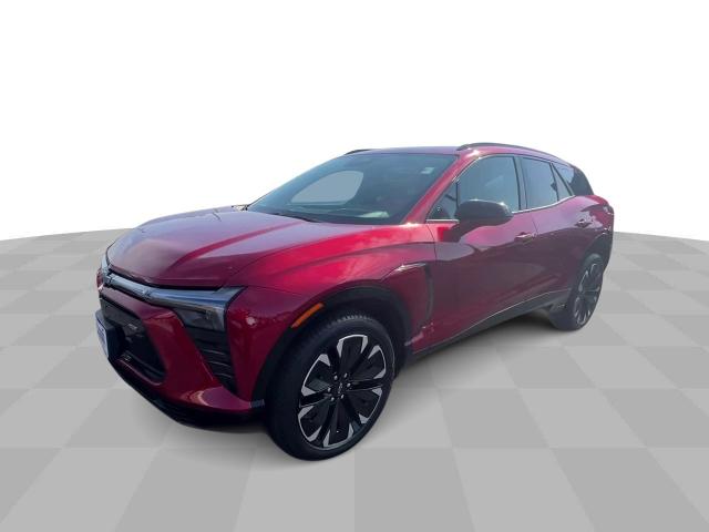 2024 Chevrolet Blazer EV Vehicle Photo in MASSENA, NY 13662-2255