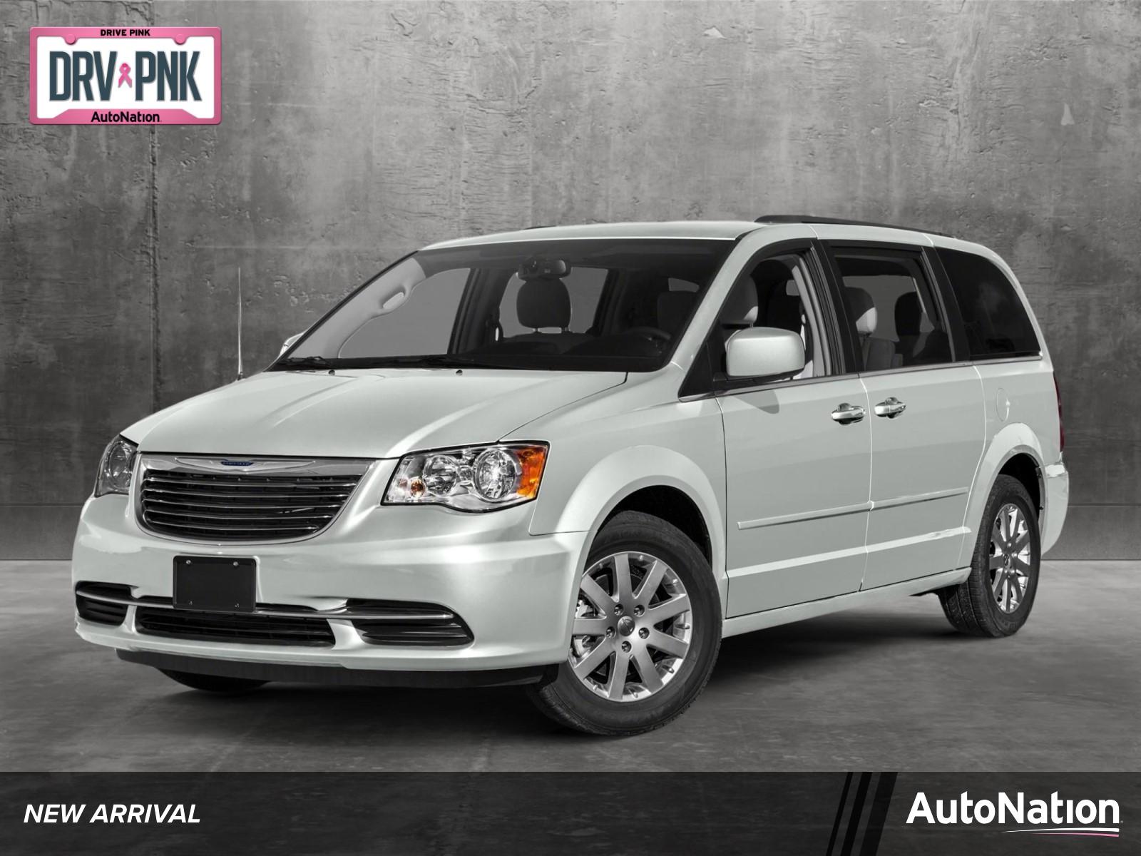 2016 Chrysler Town & Country Vehicle Photo in GOLDEN, CO 80401-3850