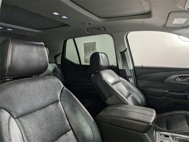 2020 Chevrolet Traverse Vehicle Photo in ENGLEWOOD, CO 80113-6708