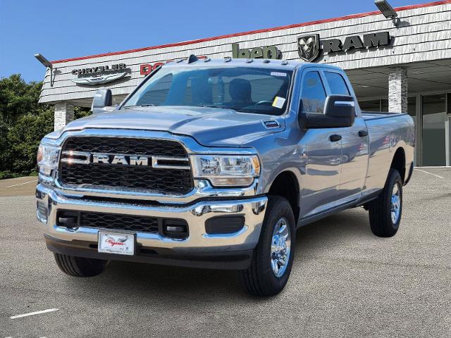 2024 Ram 2500 Vehicle Photo in Ennis, TX 75119-5114