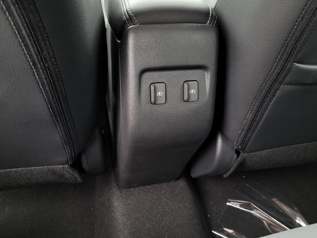 2024 Nissan Kicks Vehicle Photo in Weatherford, TX 76087