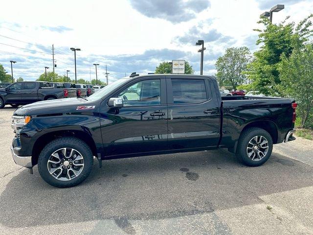 2024 Chevrolet Silverado 1500 Vehicle Photo in GREELEY, CO 80634-4125