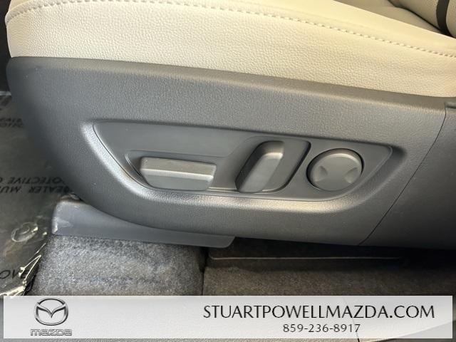 2024 Mazda CX-90 PHEV Vehicle Photo in Danville, KY 40422