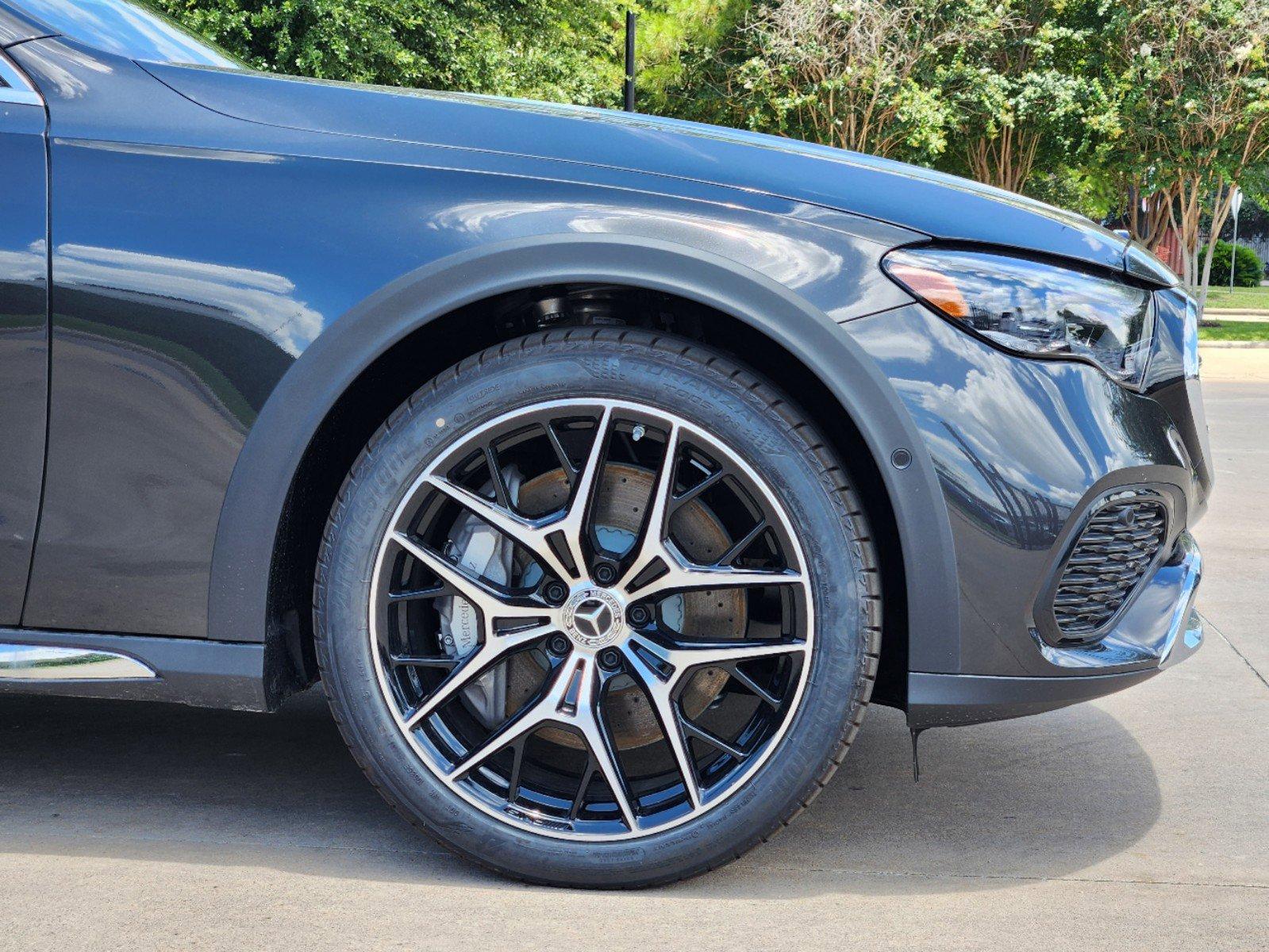 2024 Mercedes-Benz E-Class Vehicle Photo in HOUSTON, TX 77079