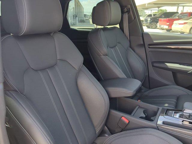 2024 Audi SQ5 Sportback Vehicle Photo in SELMA, TX 78154-1460