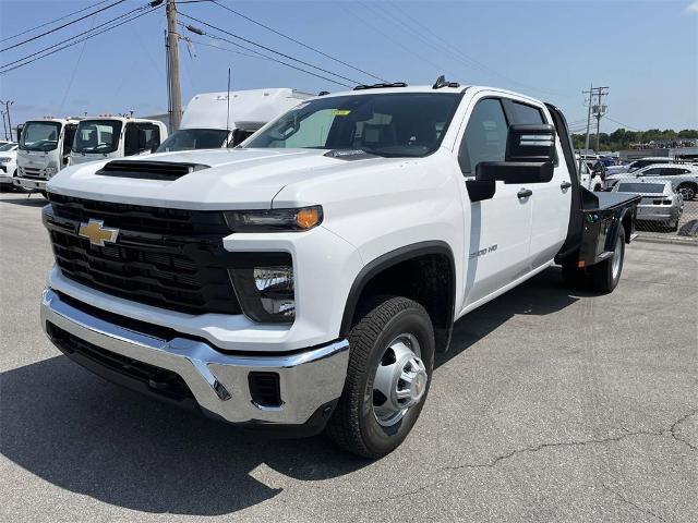 2024 Chevrolet Silverado 3500 HD Vehicle Photo in ALCOA, TN 37701-3235