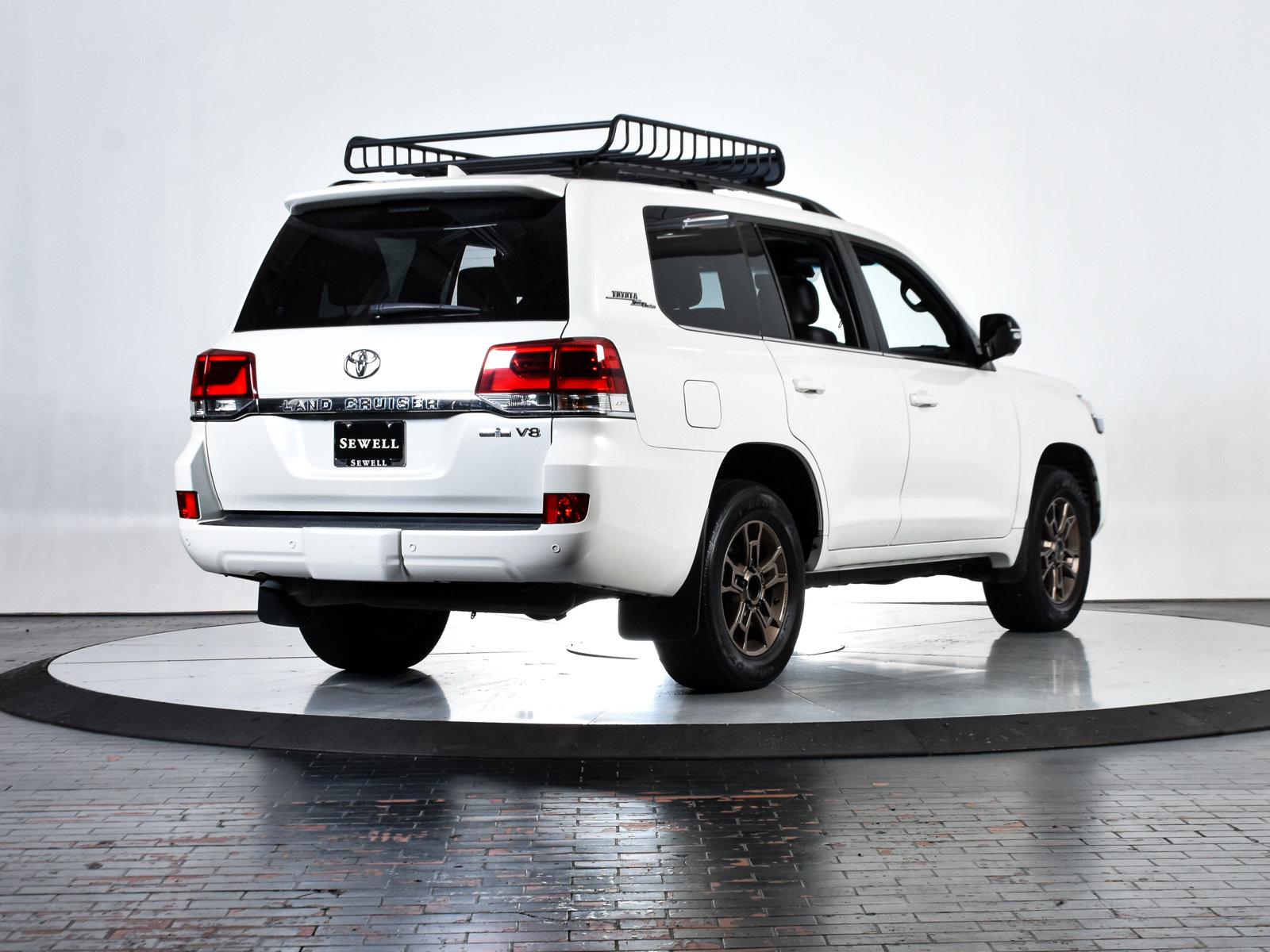 2021 Toyota Land Cruiser Vehicle Photo in DALLAS, TX 75235