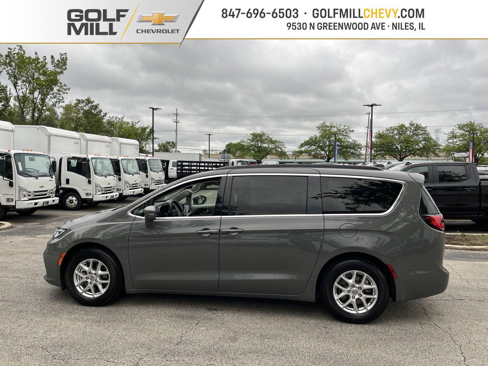 2022 Chrysler Pacifica Vehicle Photo in Saint Charles, IL 60174