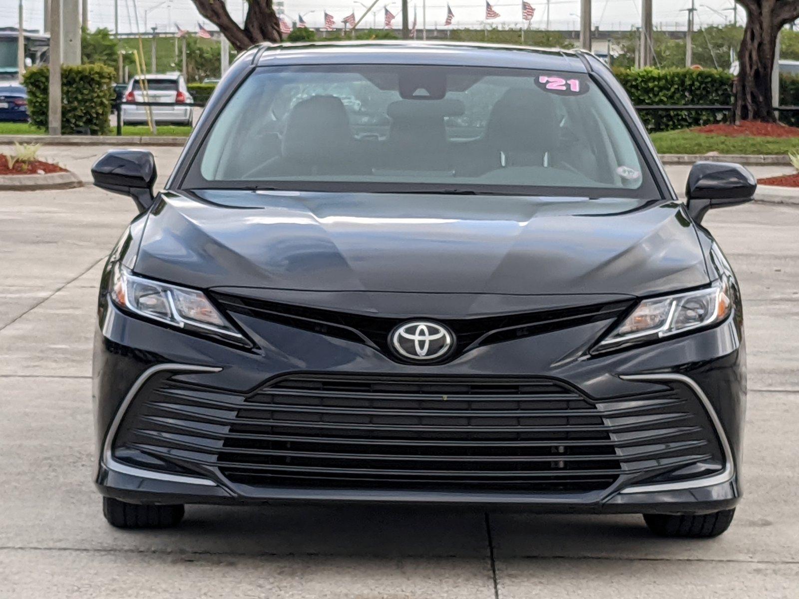 2021 Toyota Camry Vehicle Photo in Davie, FL 33331