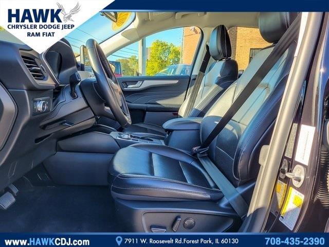 2022 Ford Escape Vehicle Photo in Saint Charles, IL 60174