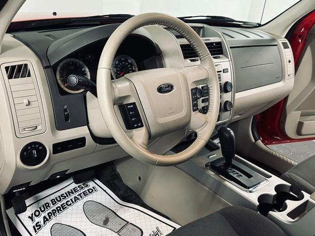 2009 Ford Escape Vehicle Photo in MEDINA, OH 44256-9631