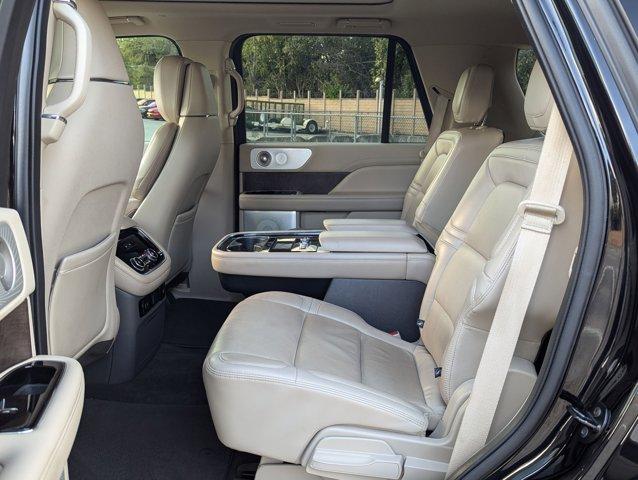 2020 Lincoln Navigator Vehicle Photo in San Antonio, TX 78230